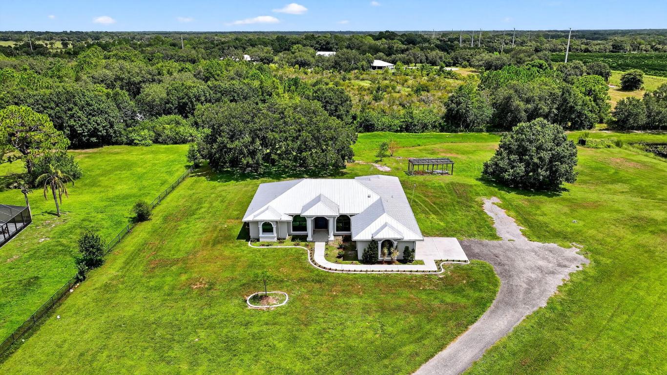 R BAR ESTATES UNIT 3 - Residential