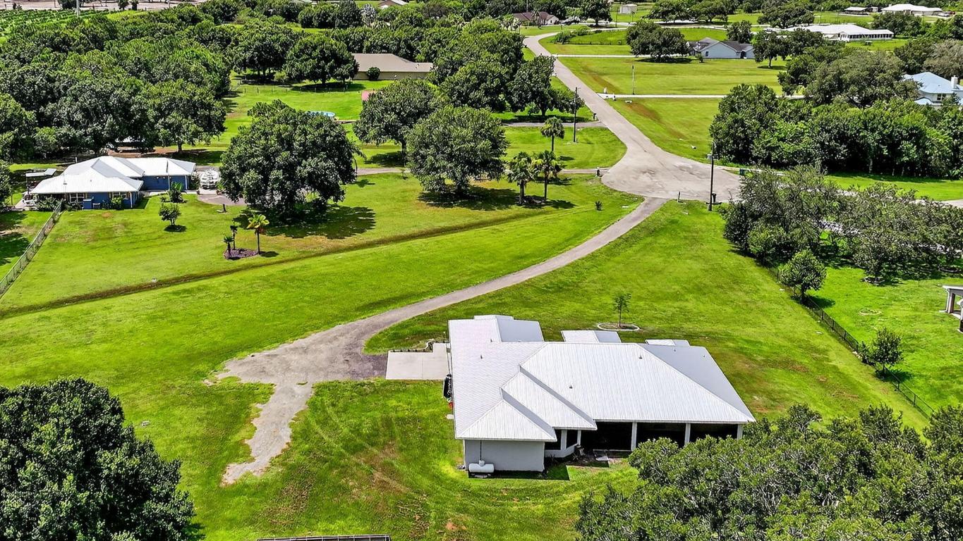 R BAR ESTATES UNIT 3 - Residential