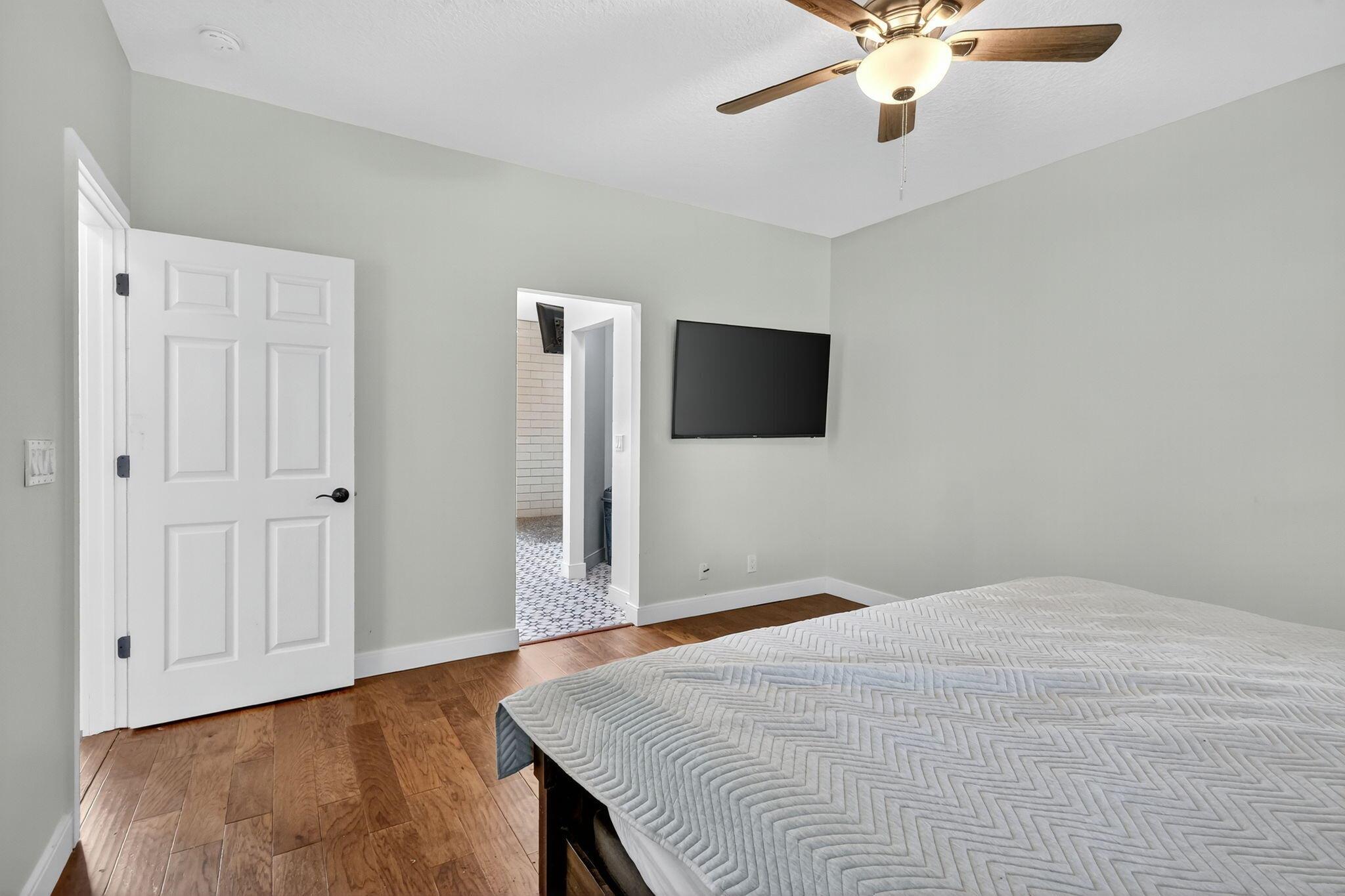 R BAR ESTATES UNIT 3 - Residential