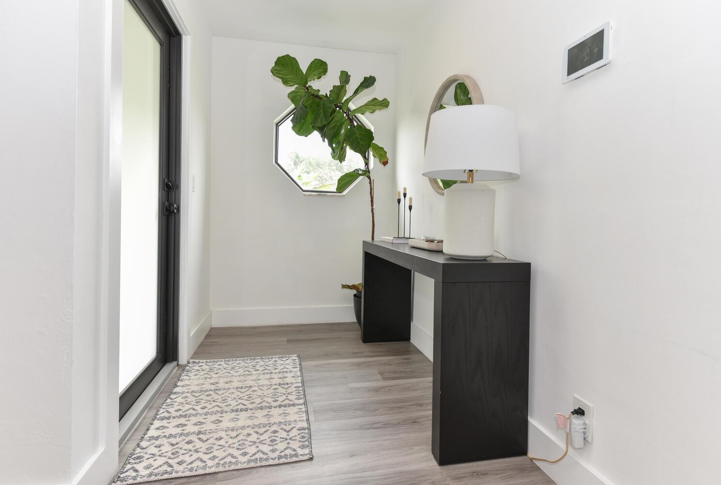 ROYAL OAK HILLS 1ST SEC - Residential Lease