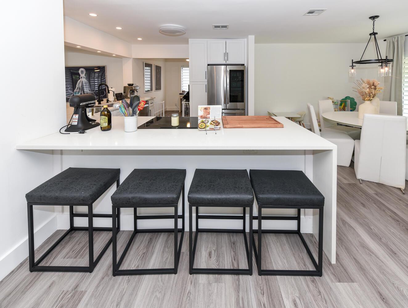 ROYAL OAK HILLS 1ST SEC - Residential Lease