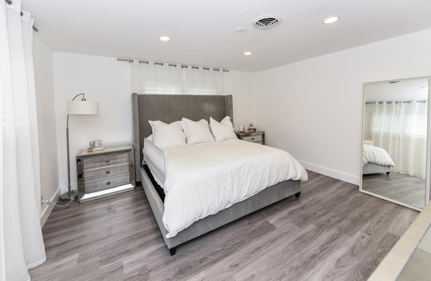 ROYAL OAK HILLS 1ST SEC - Residential Lease