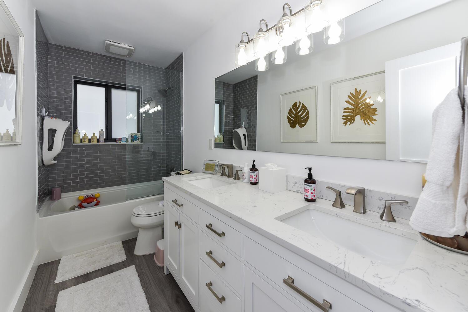 ROYAL OAK HILLS 1ST SEC - Residential Lease