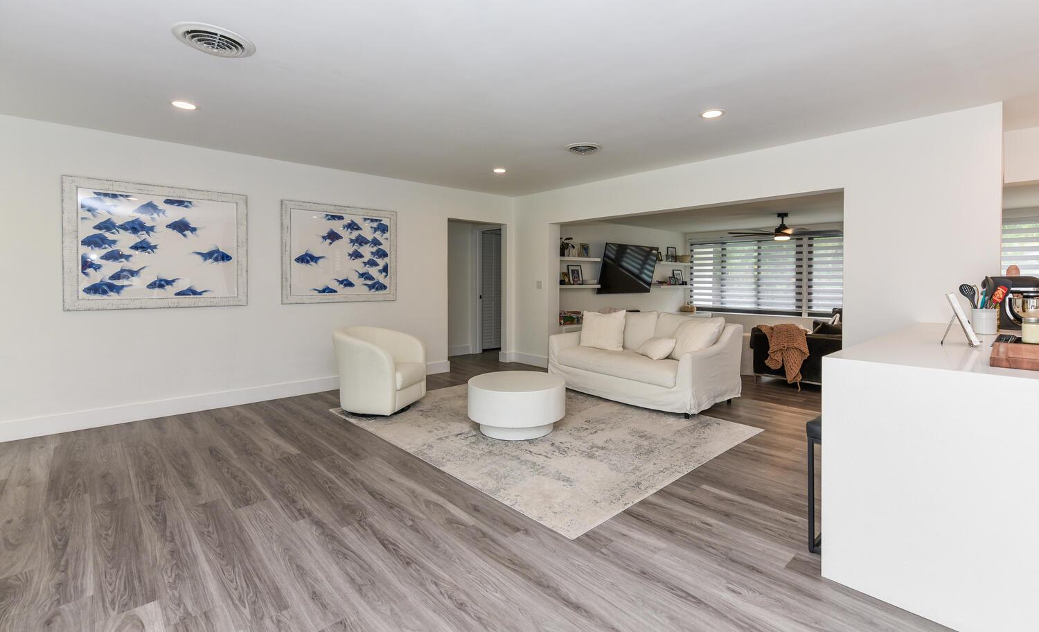 ROYAL OAK HILLS 1ST SEC - Residential Lease