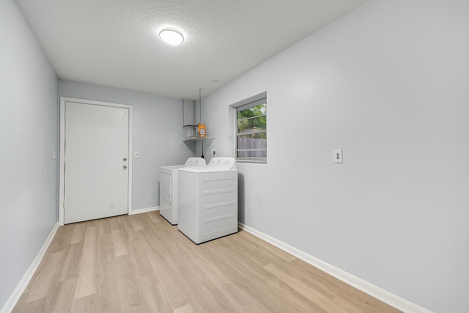 The Acreage - Residential