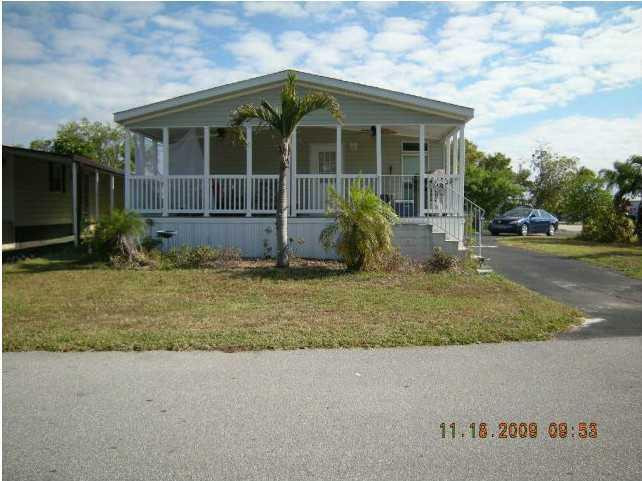 RAVENSWOOD ESTATES & MARI - Residential