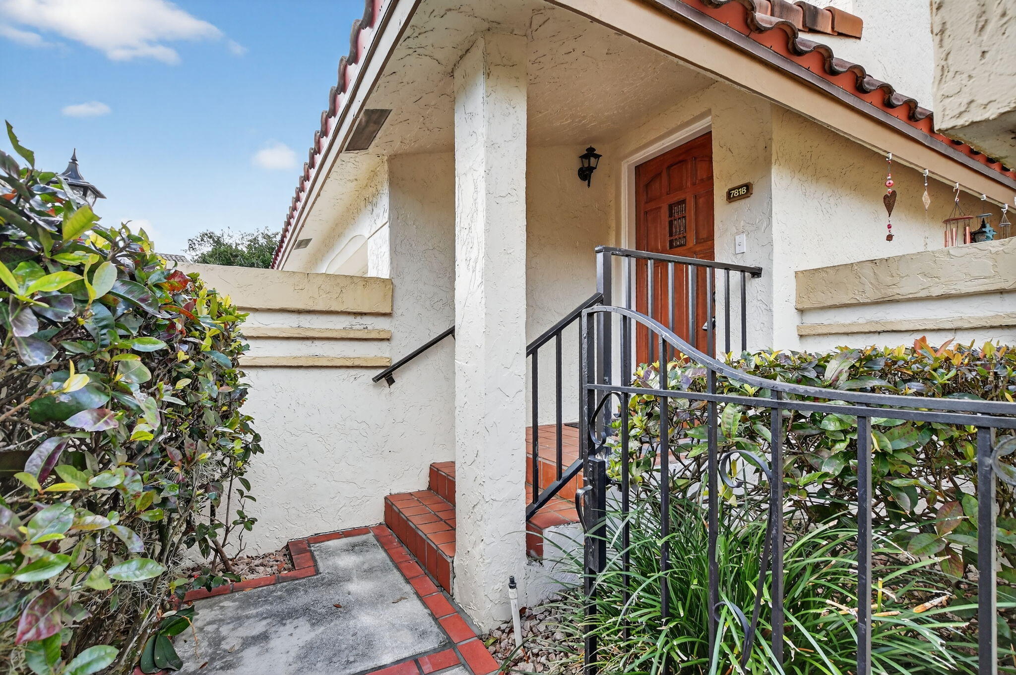 7818 La Mirada Drive 7818