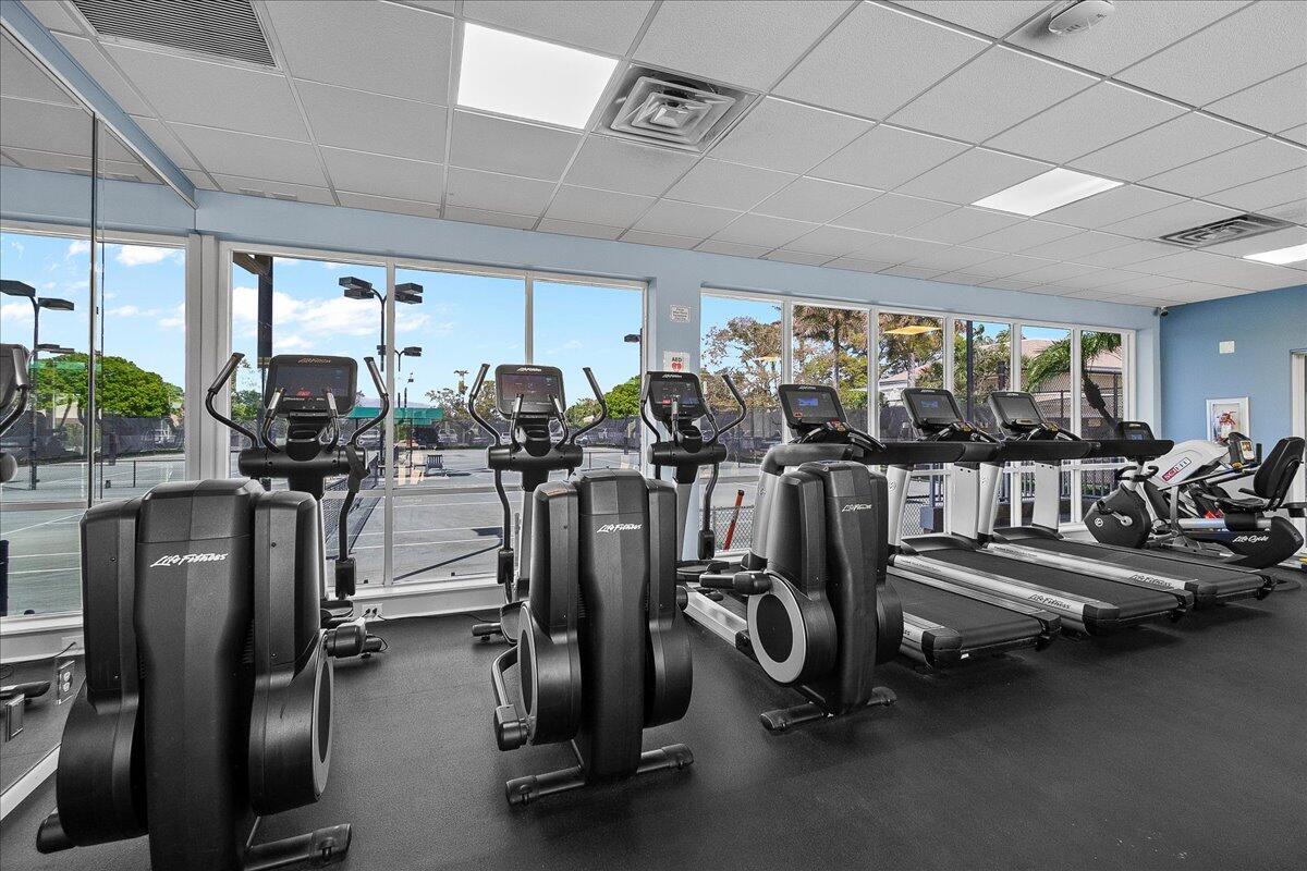 MARTIN DOWNS PLAT NO 29 (AKA MONARCH COUNTRY CLUB) - Residential