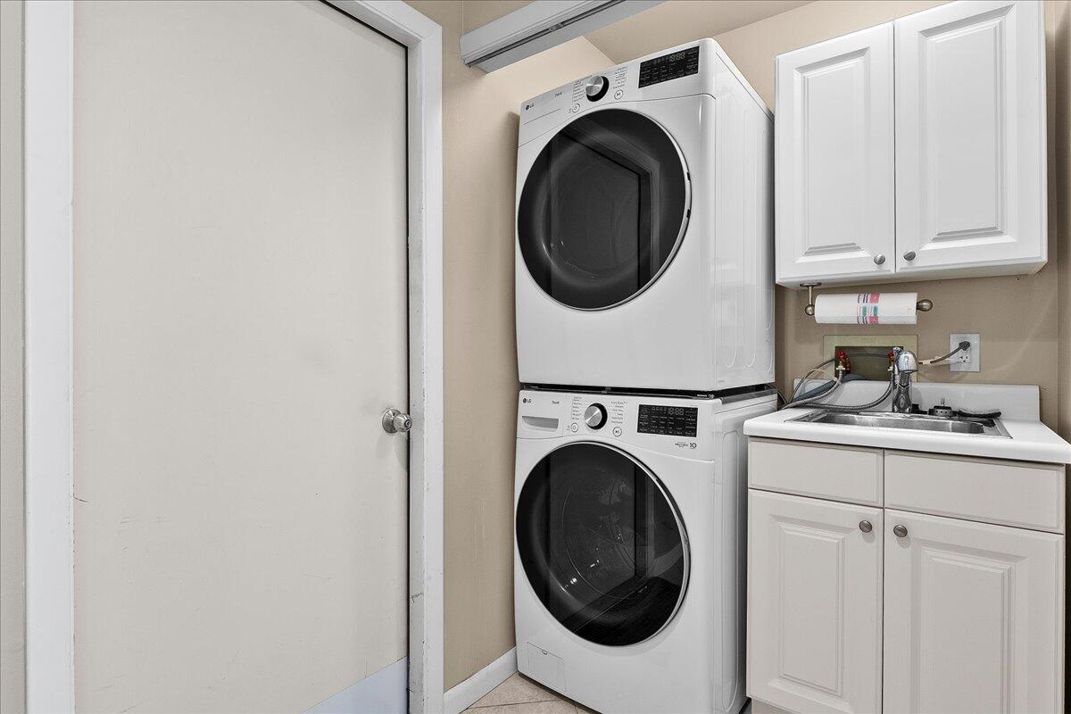 MARTIN DOWNS PLAT NO 29 (AKA MONARCH COUNTRY CLUB) - Residential