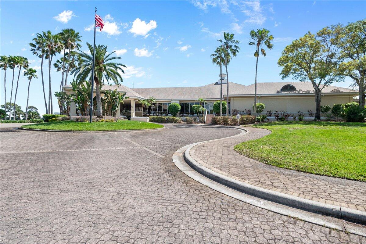 MARTIN DOWNS PLAT NO 29 (AKA MONARCH COUNTRY CLUB) - Residential