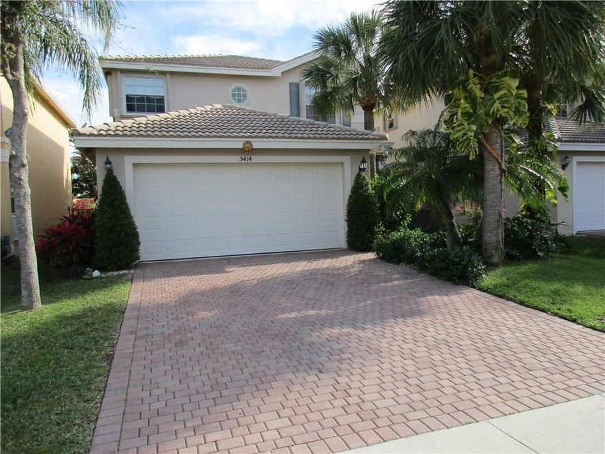 LOVELY HOME! A MUST SEE!! TOTALLY UPGRADED; SHOWS LIKE A MODEL. FORMAL DINING ROOM AND LIVING ROOM SEPARATED FROM THE REST OF THE HOUSE. NEW A/C UNIT, CUSTOM Built-in EXTRA CABINETS AND SHELVES IN LIVING ROOM. UPDATED KITCHEN SHOWS LIKE NEW WITH CUSTOM-BUILT STORAGES. ALL APPLIANCES INCLUDING WASHER AND DRYER ARE VERY WELL KEPT. EXTRA LARGE PORCH WITH REMOTE CONTROL RETRACTABLE TOP. PRIVATELY GUARDED BACK YARD SURROUNDED BY GREEN VEGETATION AND FLOWERS. THIS HOME LOOKS LIKE PARADISE ON EARTH! COME SEE!!