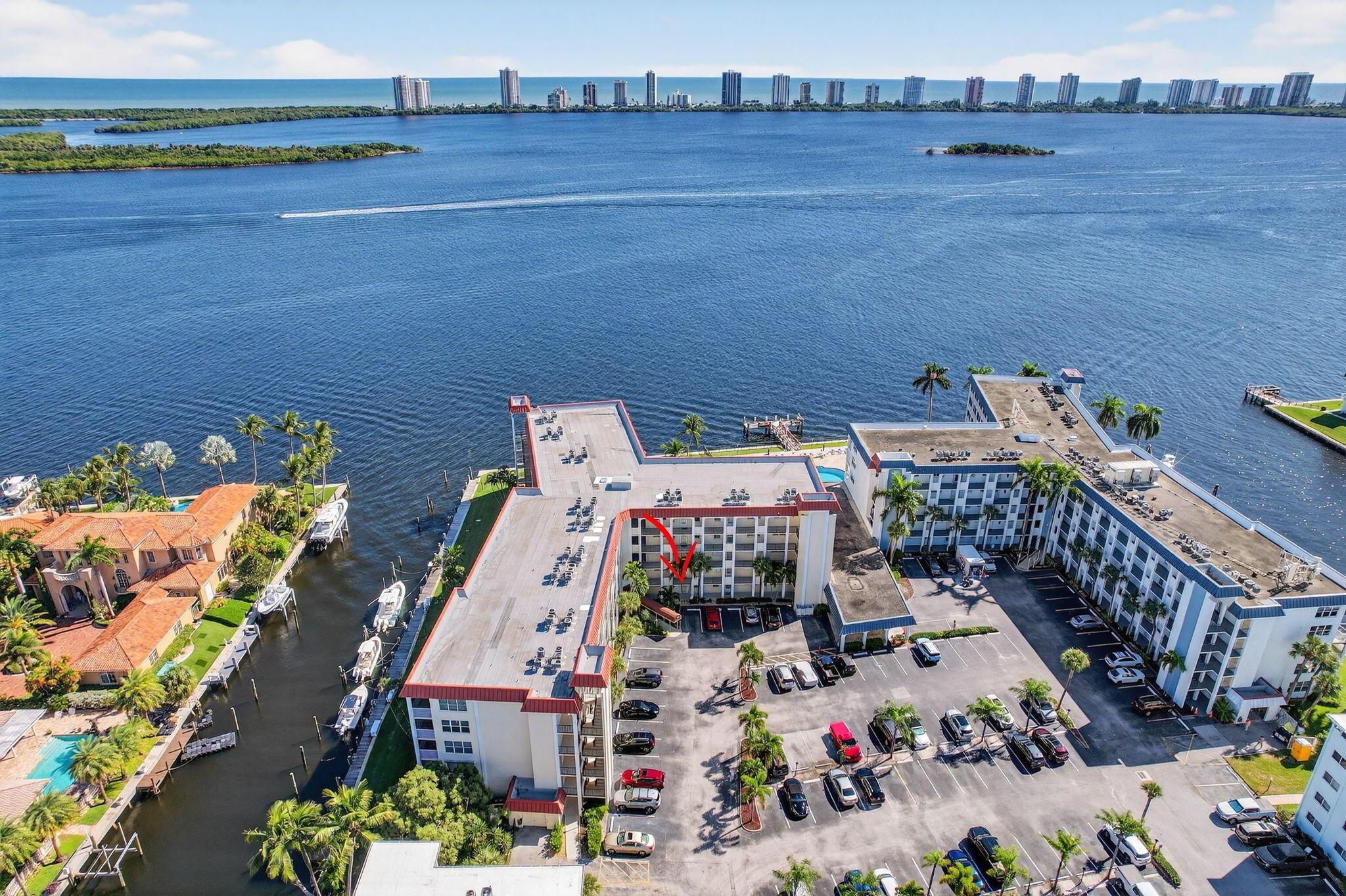 PARADISE HARBOUR CONDO - Residential