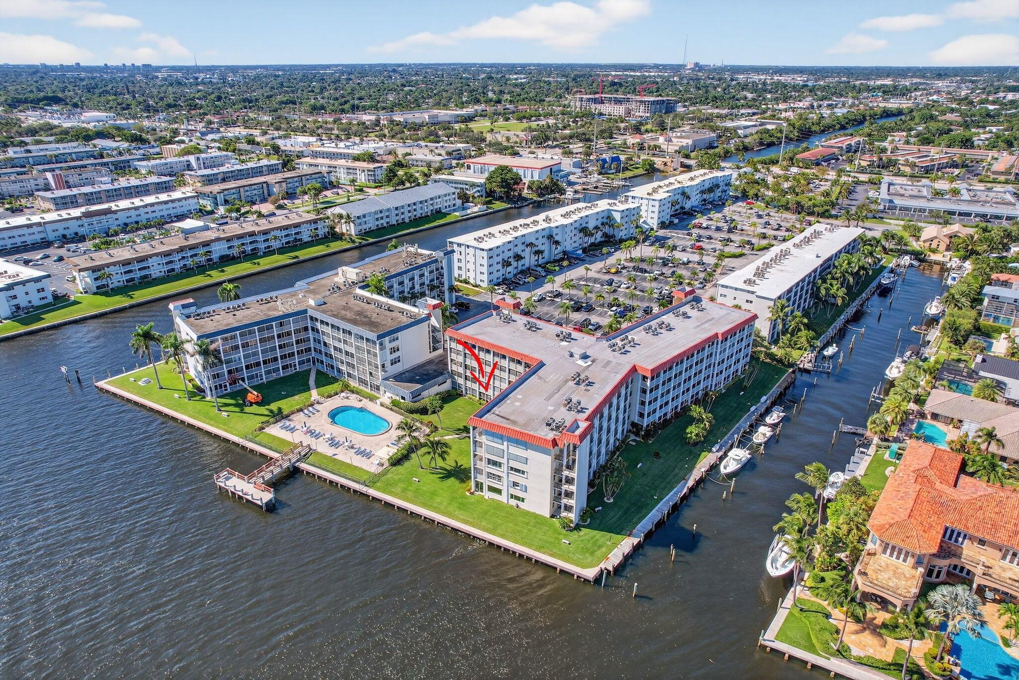 PARADISE HARBOUR CONDO - Residential