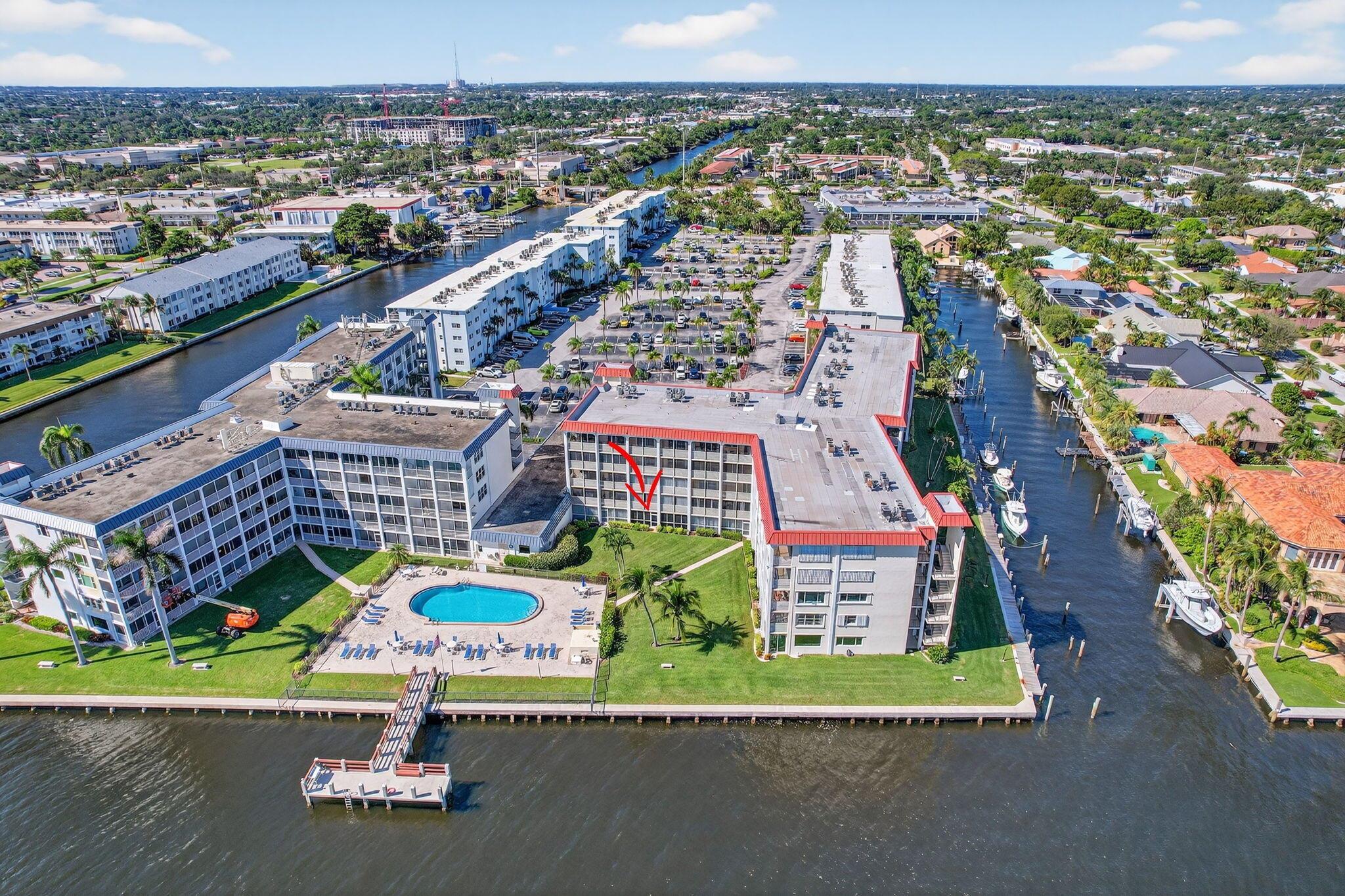 PARADISE HARBOUR CONDO - Residential