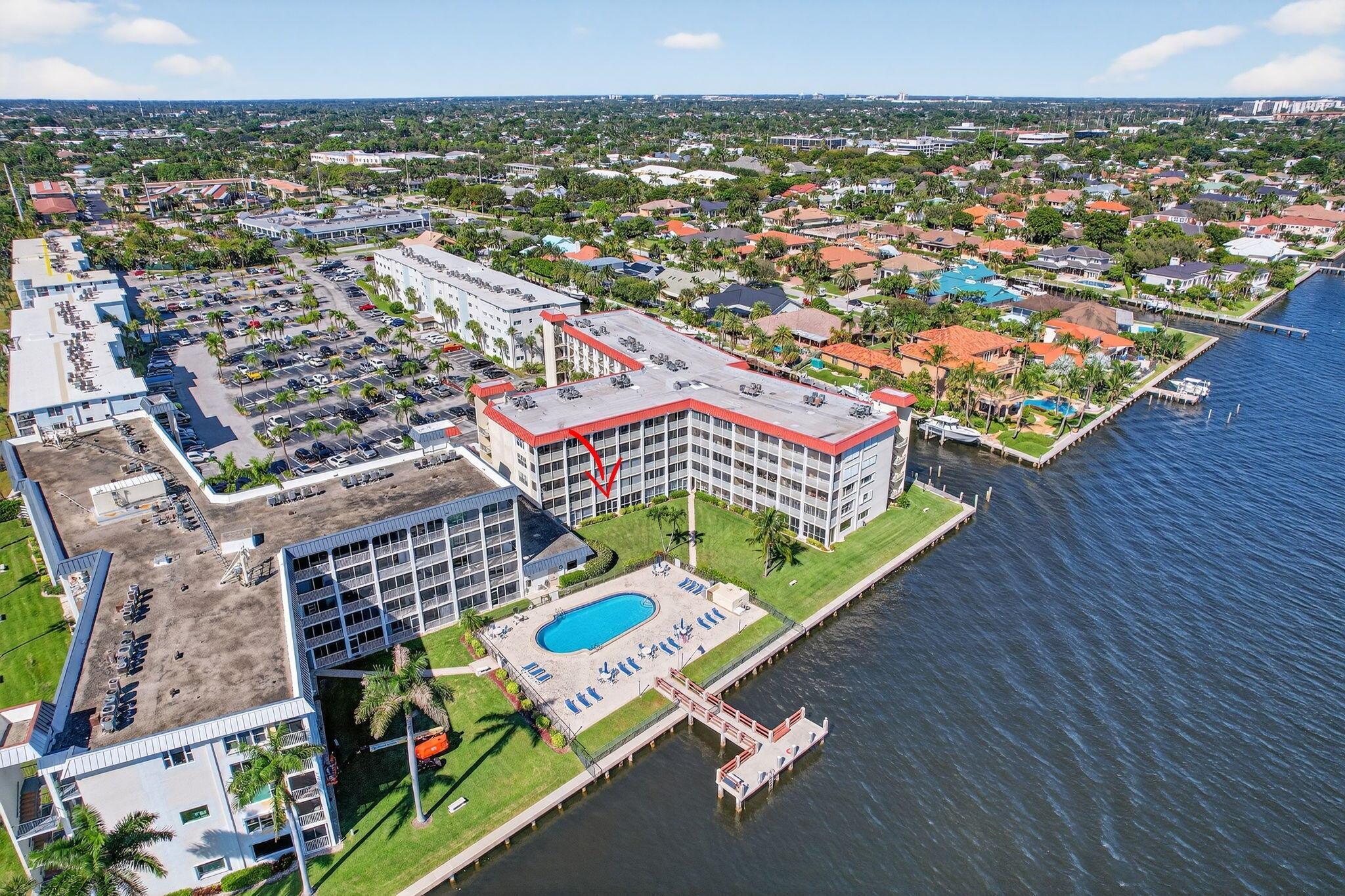 PARADISE HARBOUR CONDO - Residential