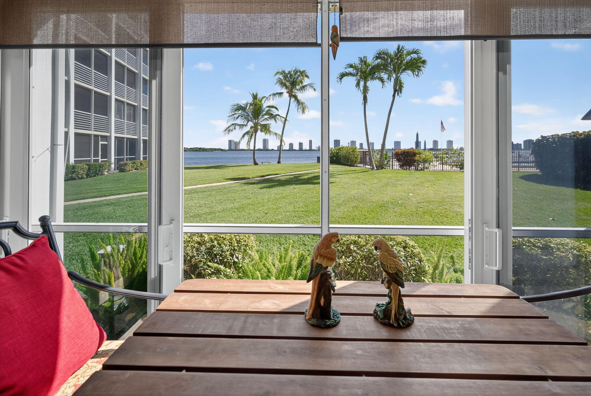 PARADISE HARBOUR CONDO - Residential