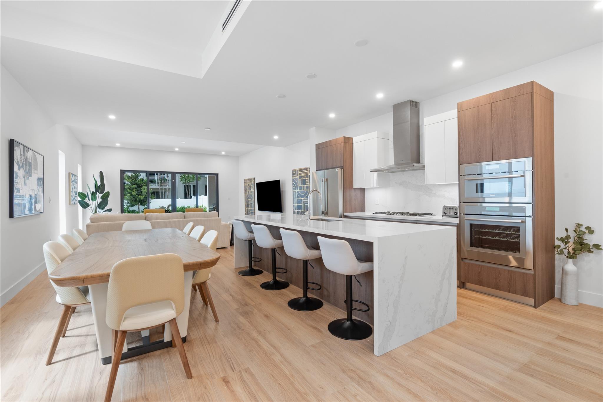 812 SE 12th Street 812