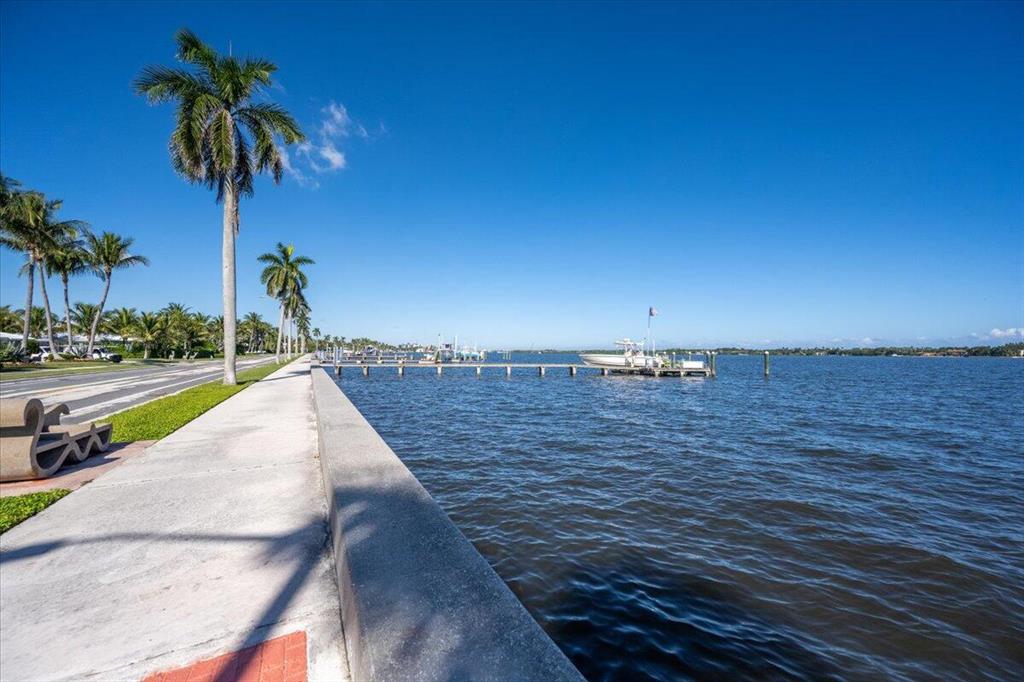 SANTA LUCIA - Residential