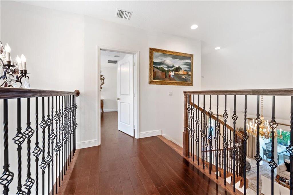 SANTA LUCIA - Residential