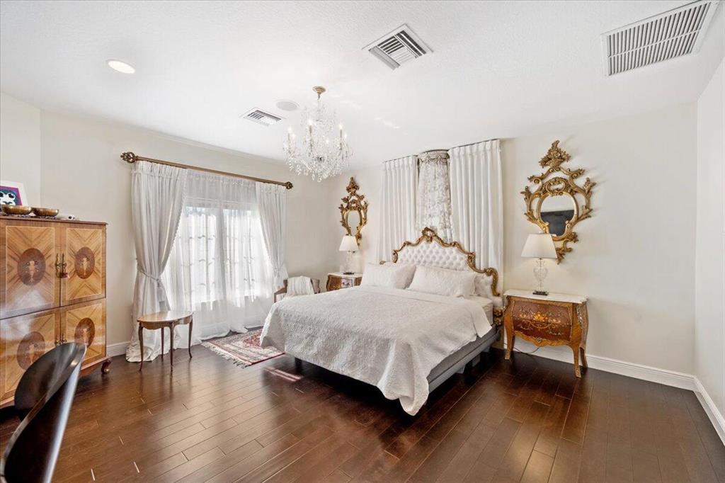 SANTA LUCIA - Residential