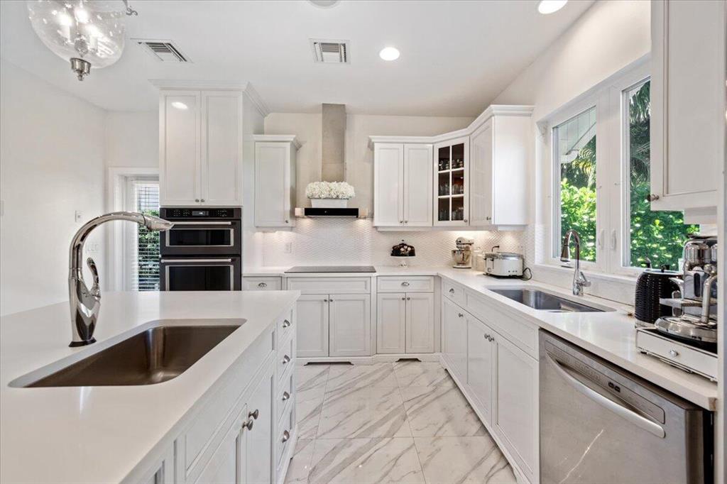 SANTA LUCIA - Residential