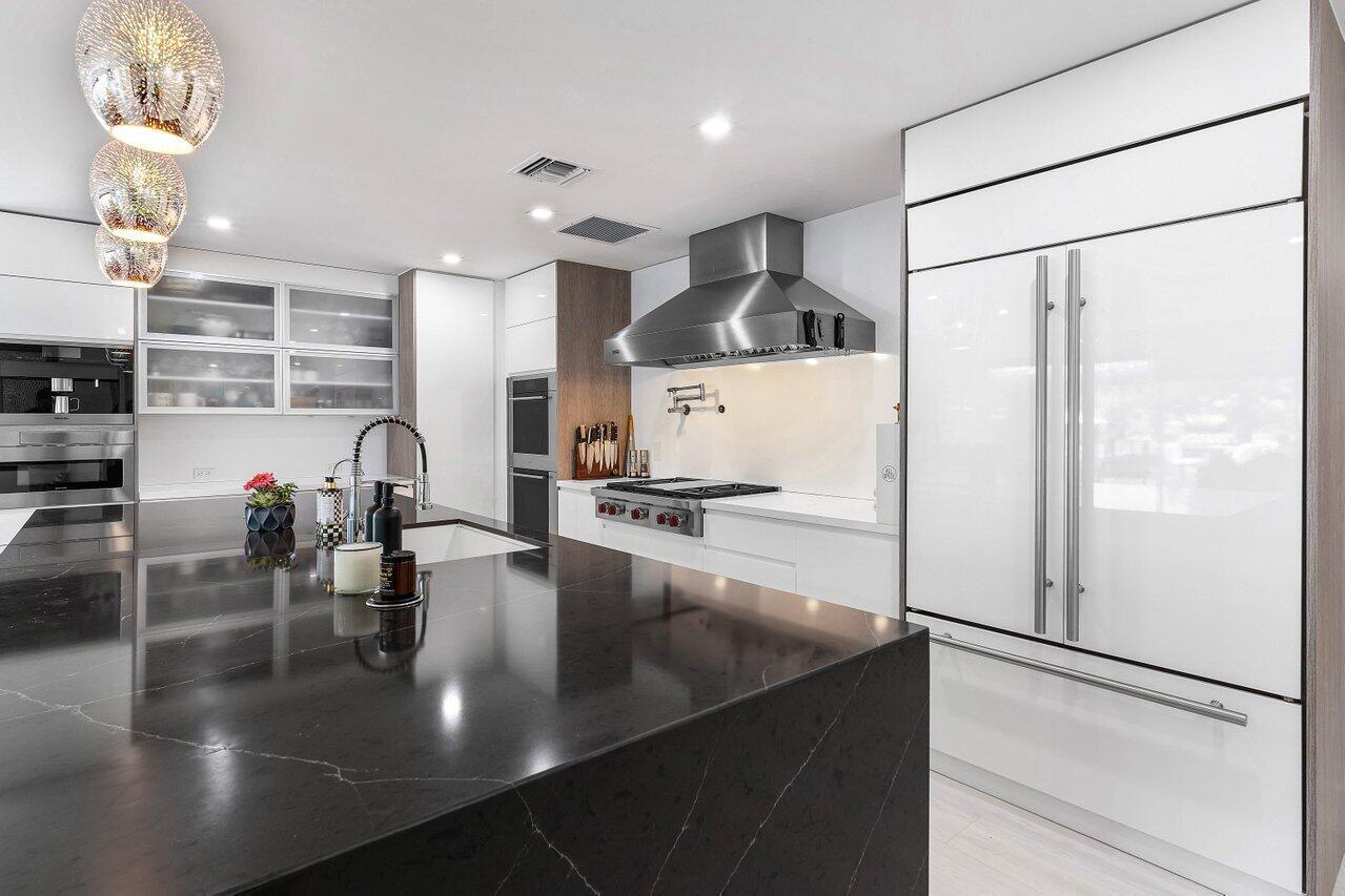 BOCA MARINA - Residential