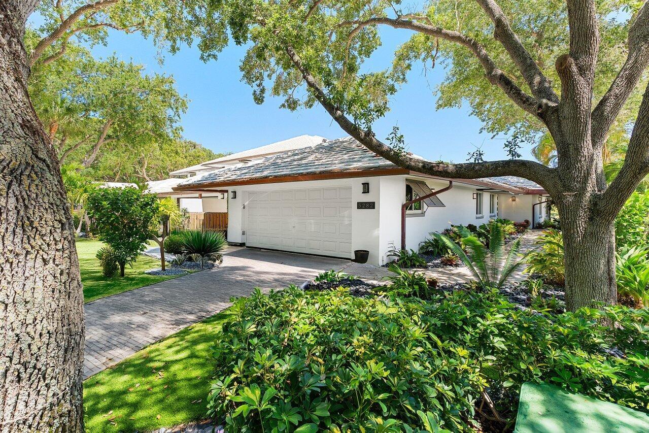 BOCA MARINA - Residential