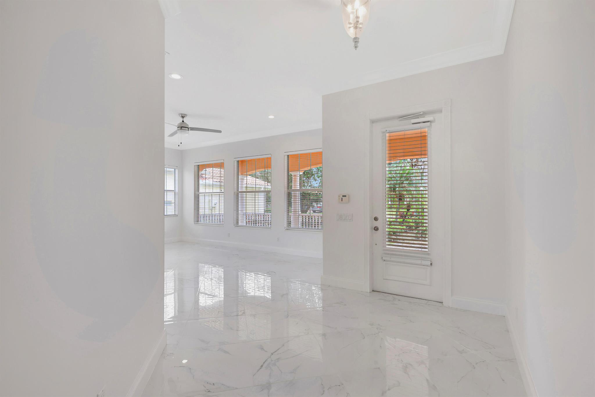 TRADITION PLAT NO 30 - Residential Lease