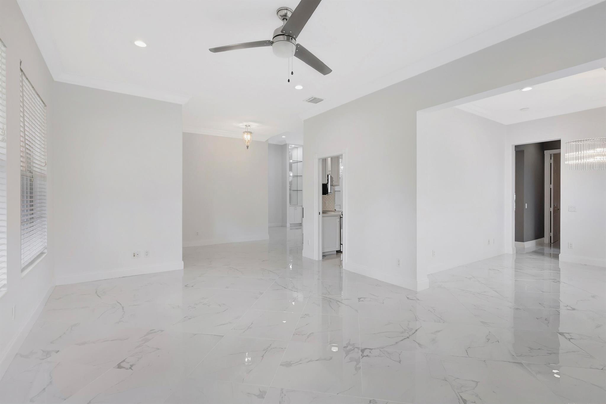 TRADITION PLAT NO 30 - Residential Lease