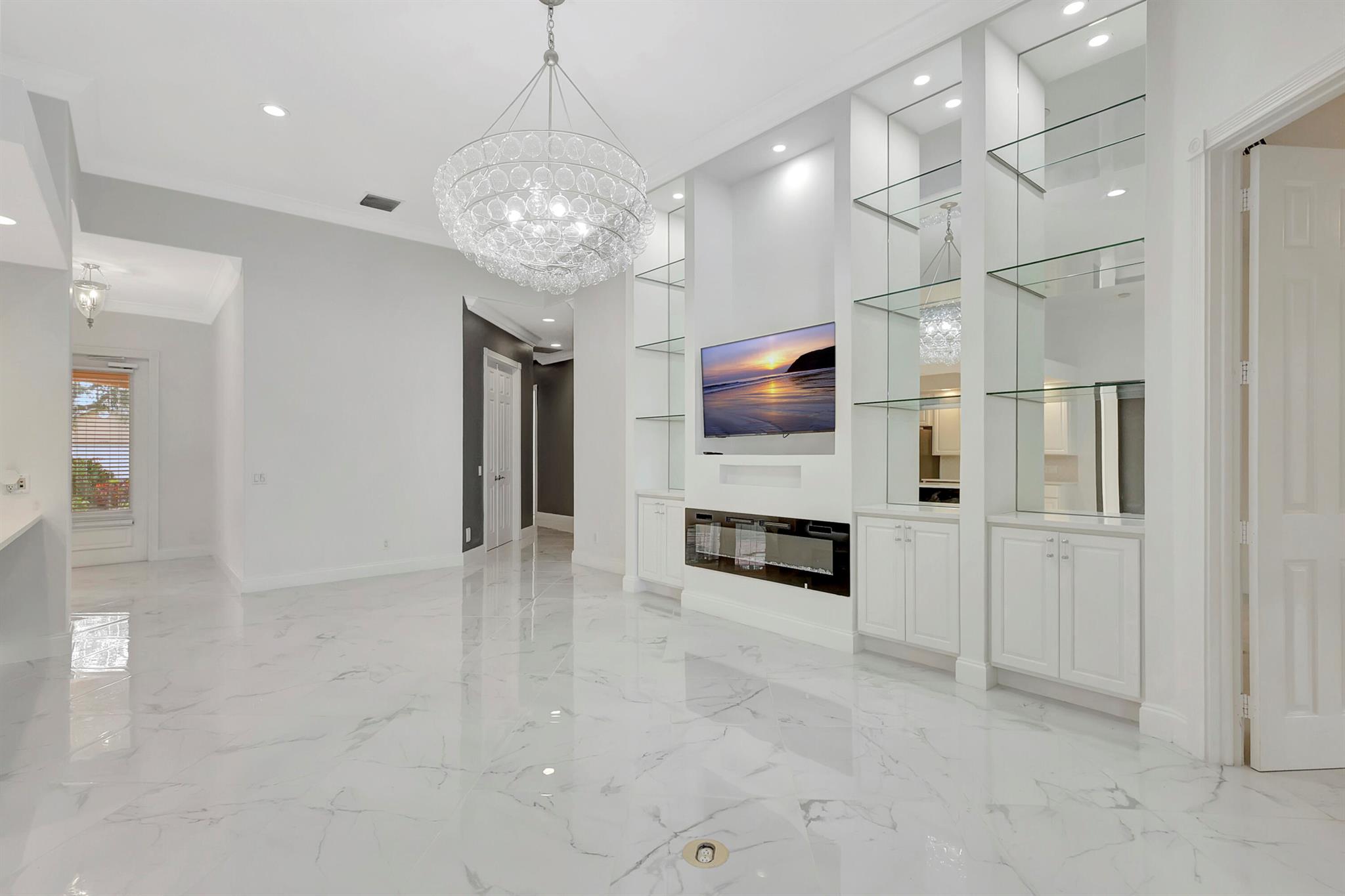 TRADITION PLAT NO 30 - Residential Lease