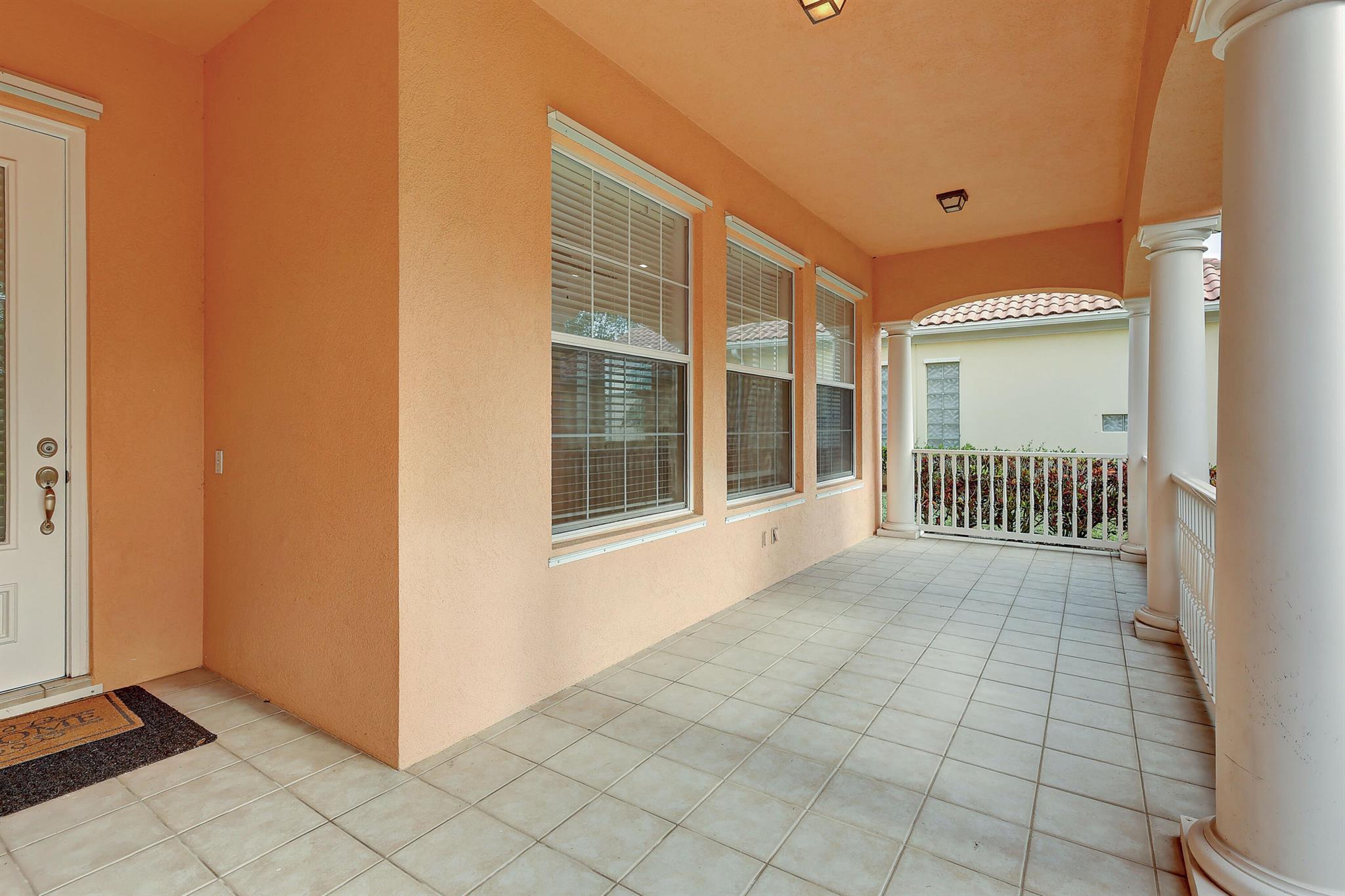 TRADITION PLAT NO 30 - Residential Lease