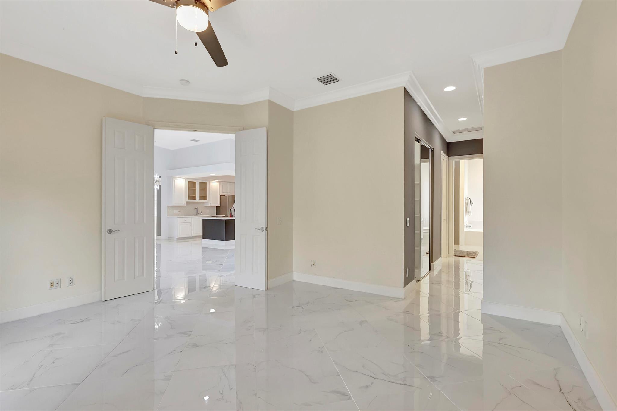 TRADITION PLAT NO 30 - Residential Lease