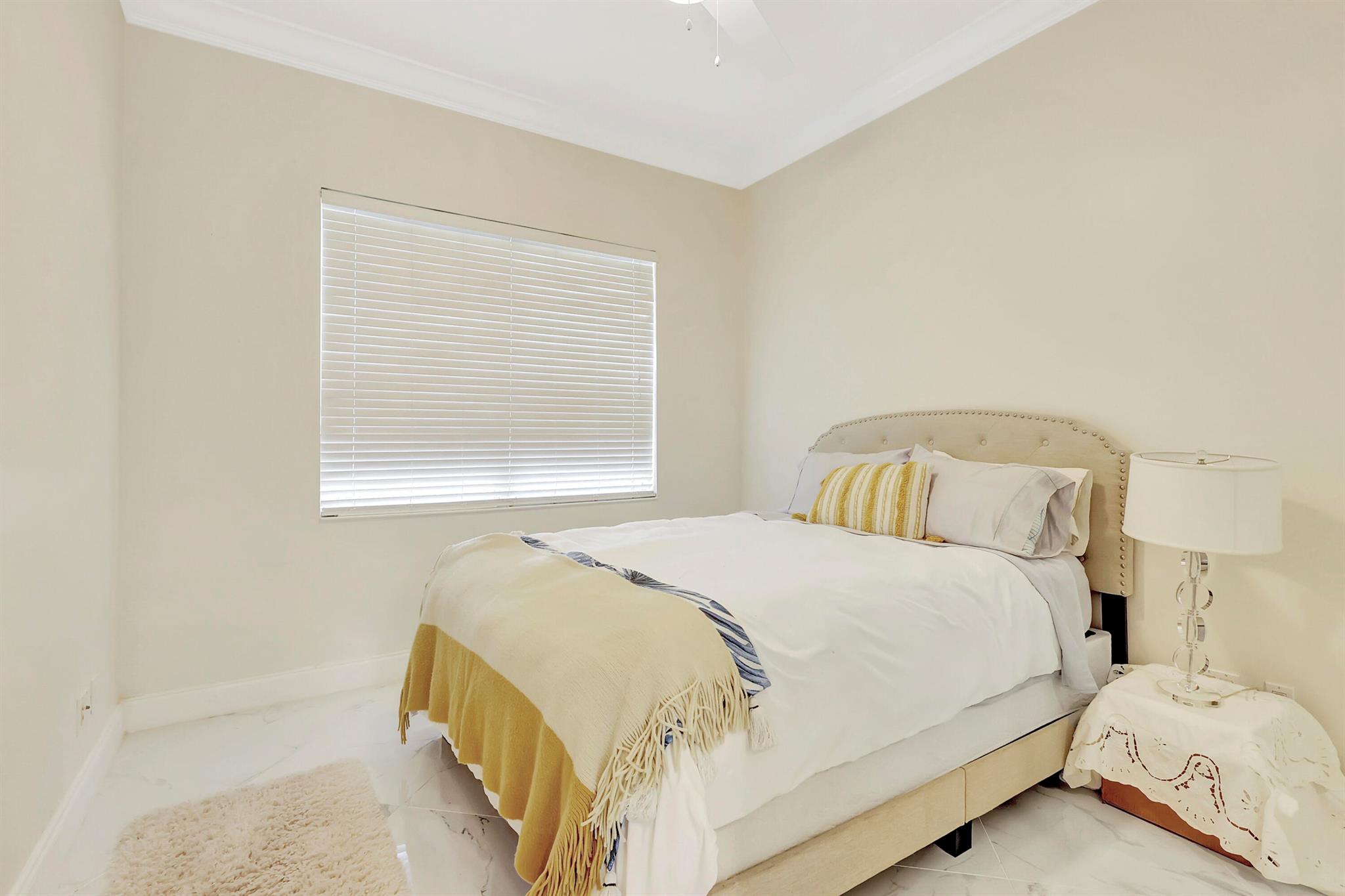 TRADITION PLAT NO 30 - Residential Lease