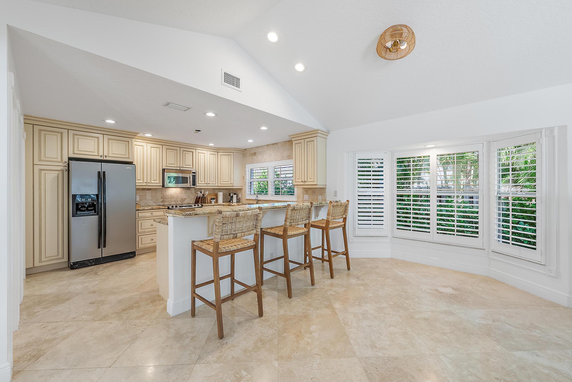 JUPITER INLET BEACH COLON - Residential Lease