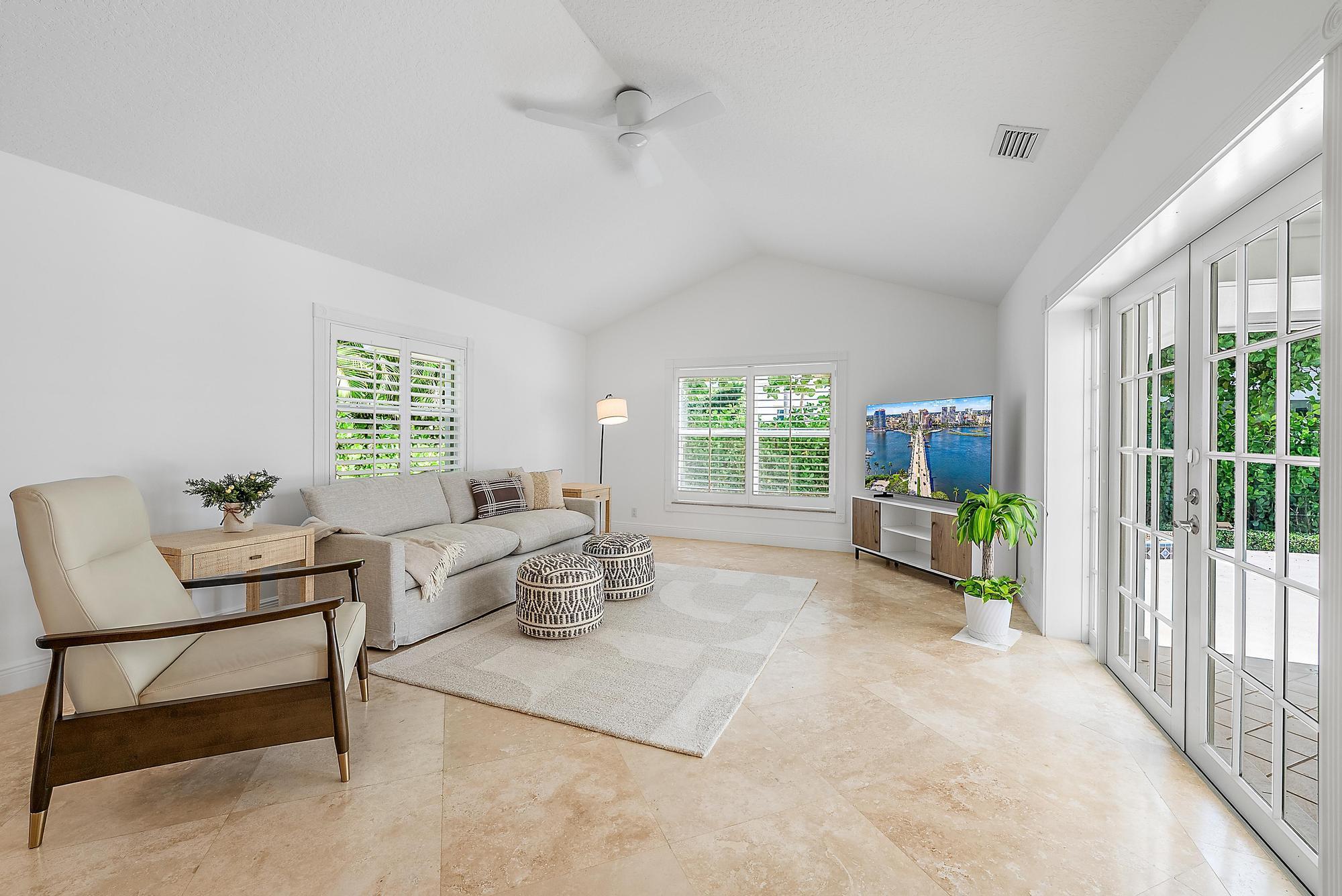 JUPITER INLET BEACH COLON - Residential Lease