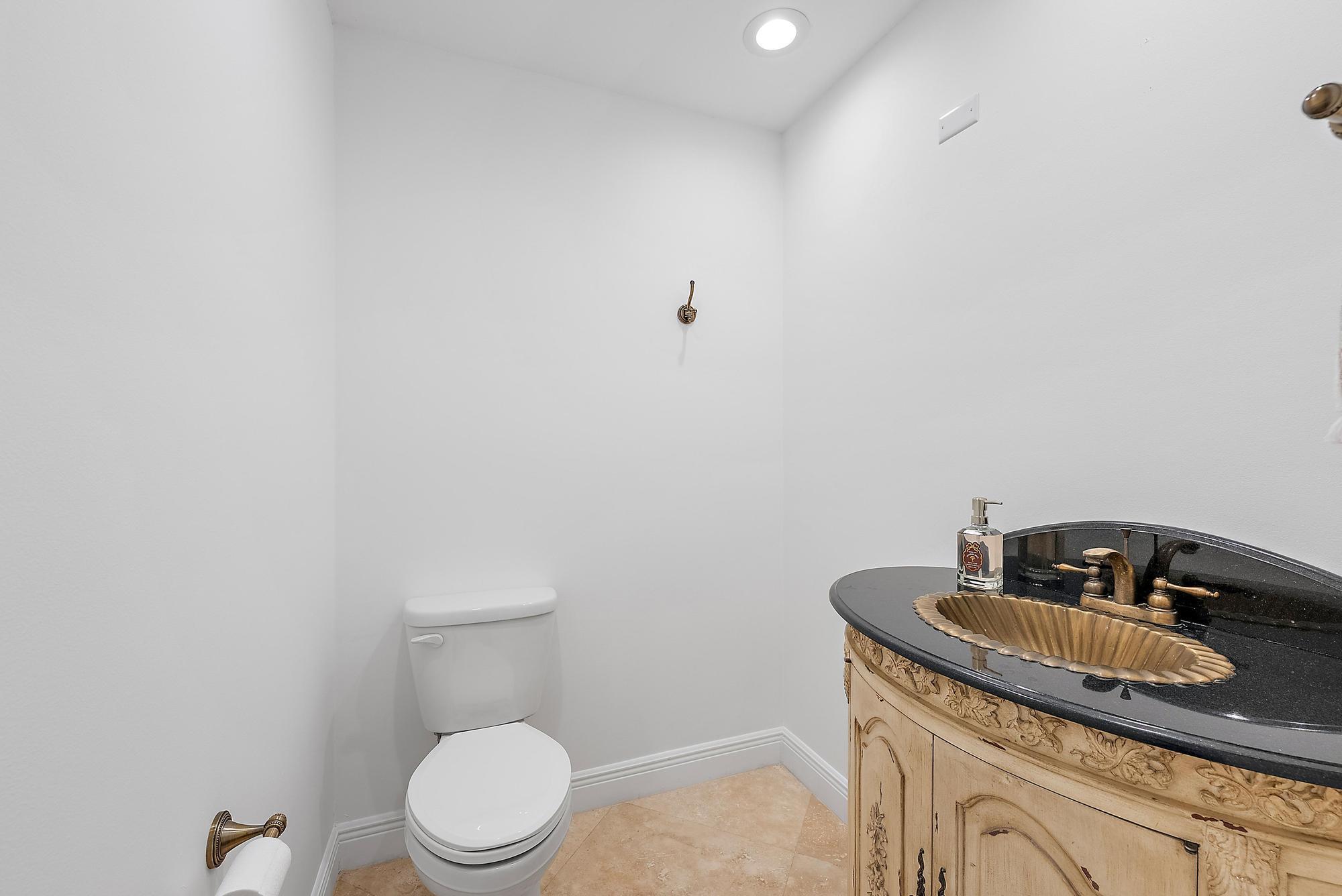 JUPITER INLET BEACH COLON - Residential Lease