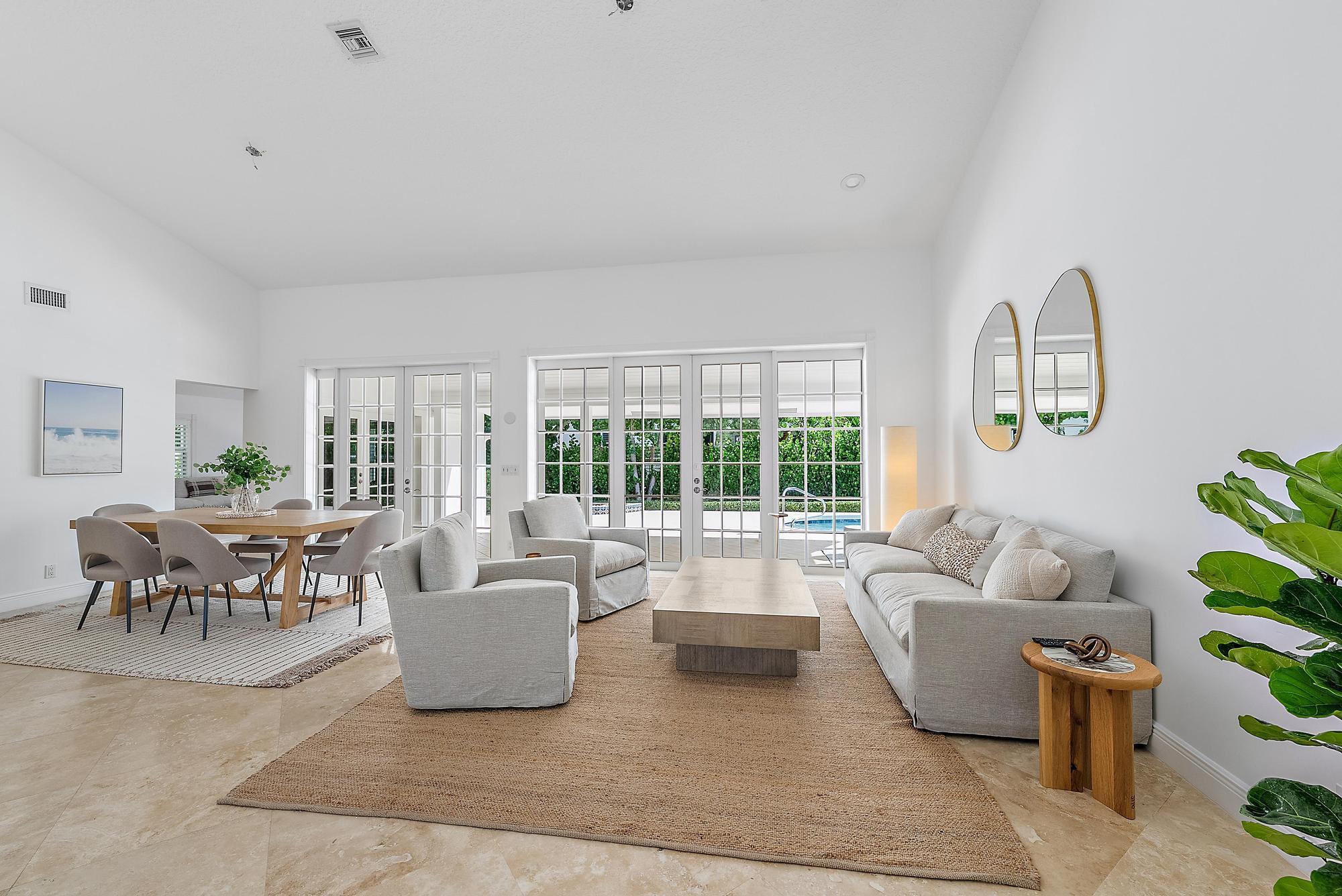 JUPITER INLET BEACH COLON - Residential Lease