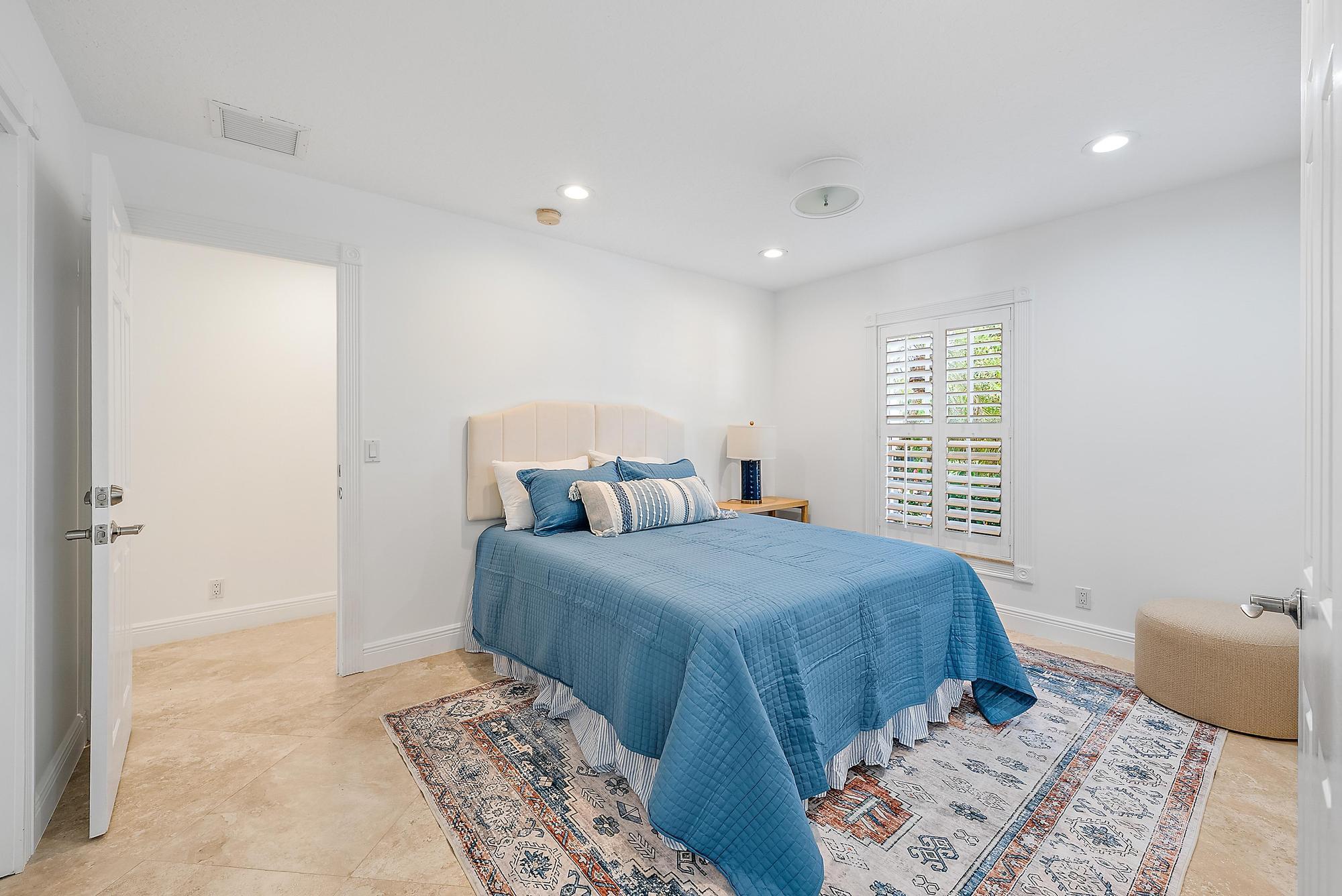 JUPITER INLET BEACH COLON - Residential Lease