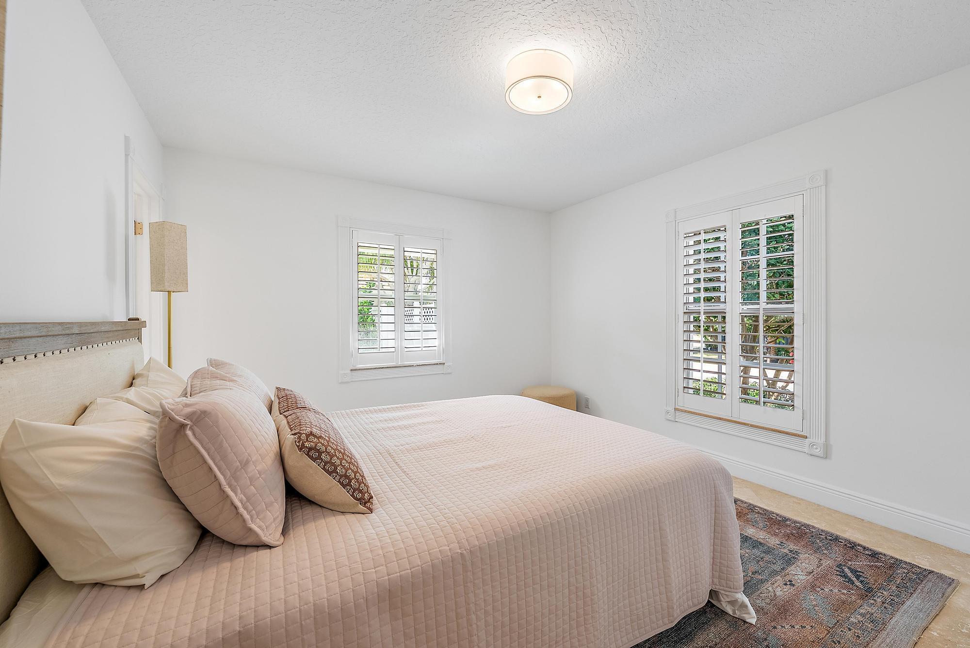 JUPITER INLET BEACH COLON - Residential Lease