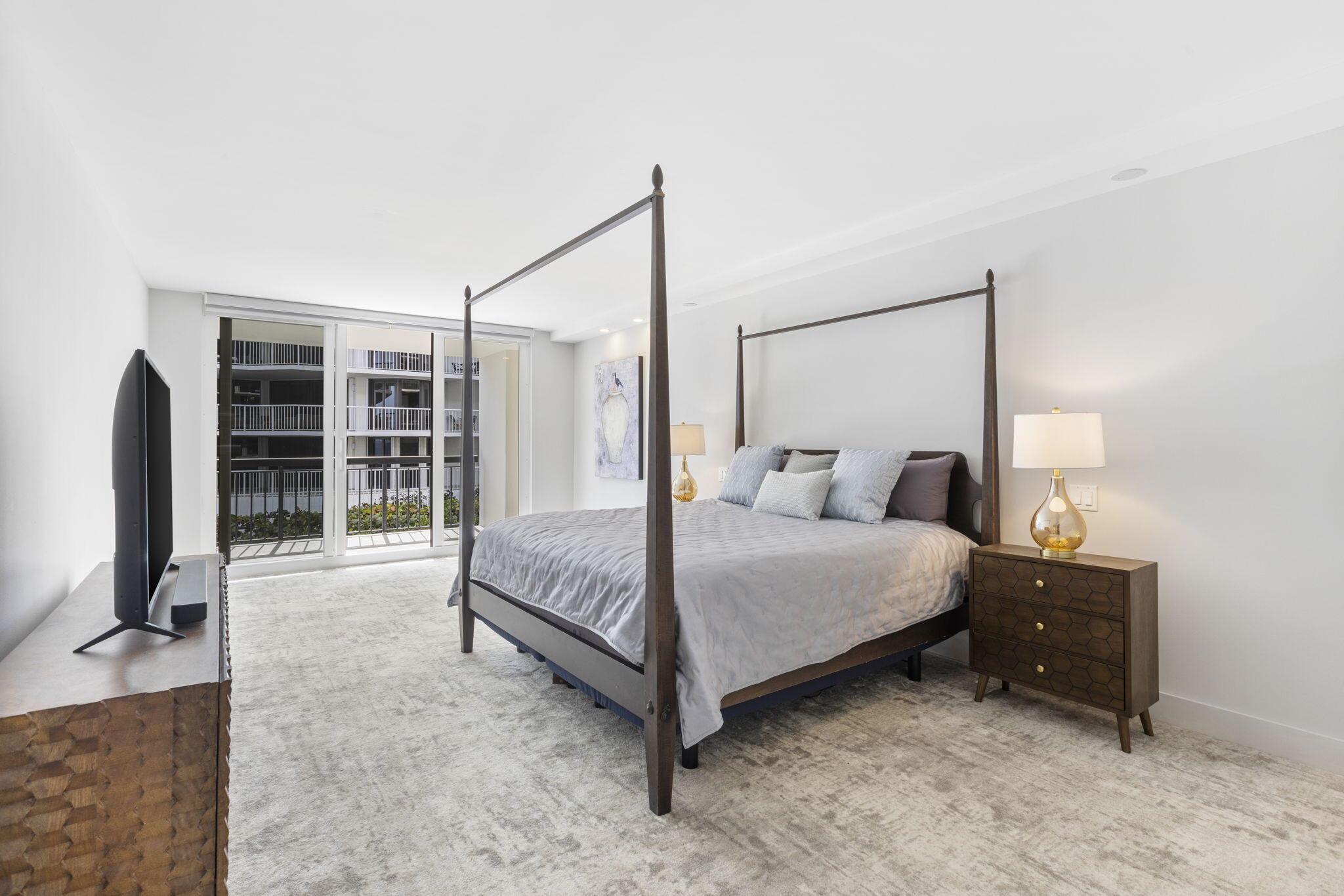 CARLTON PLACE CONDO - Residential