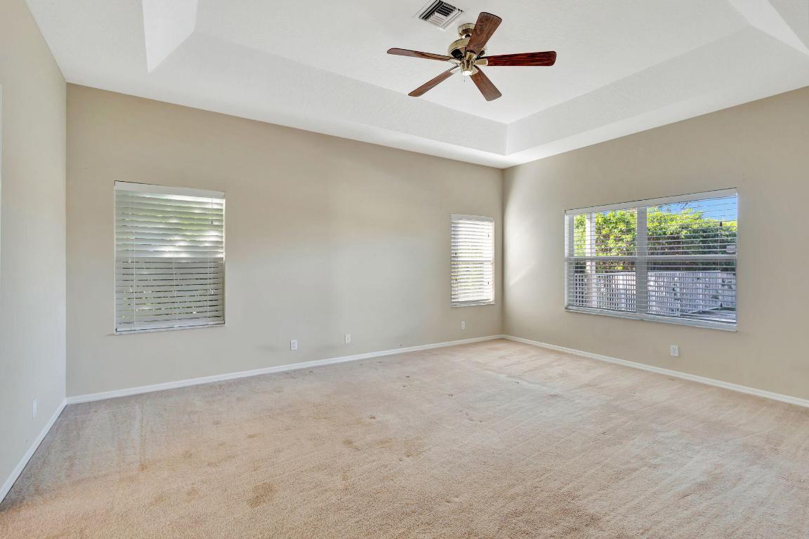 GRAND ISLES / ORANGE POINT 1 - Residential Lease