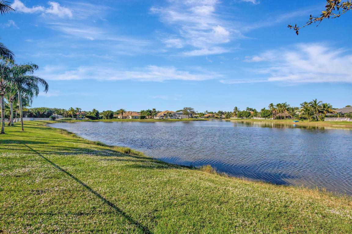 GRAND ISLES / ORANGE POINT 1 - Residential Lease