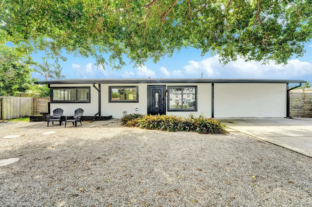 Photo of 4682 NW 3rd Avenue, Boca Raton, FL 33431 (MLS # R11164760)