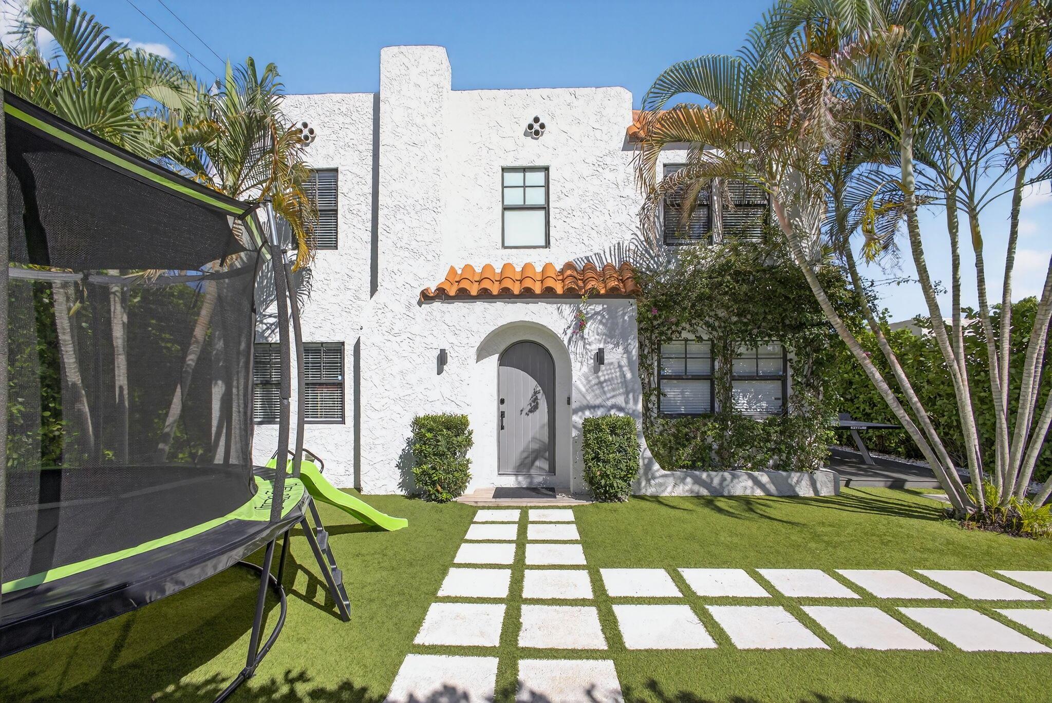 View photos, virtual tours, details... 535 36th Street