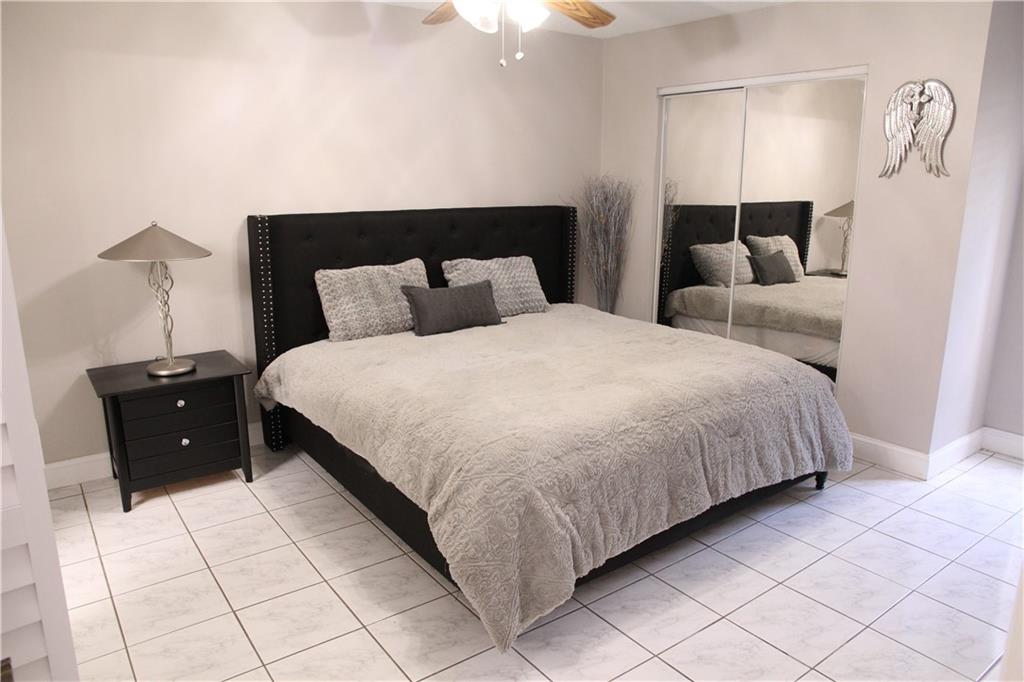 Sunset Villas - Residential