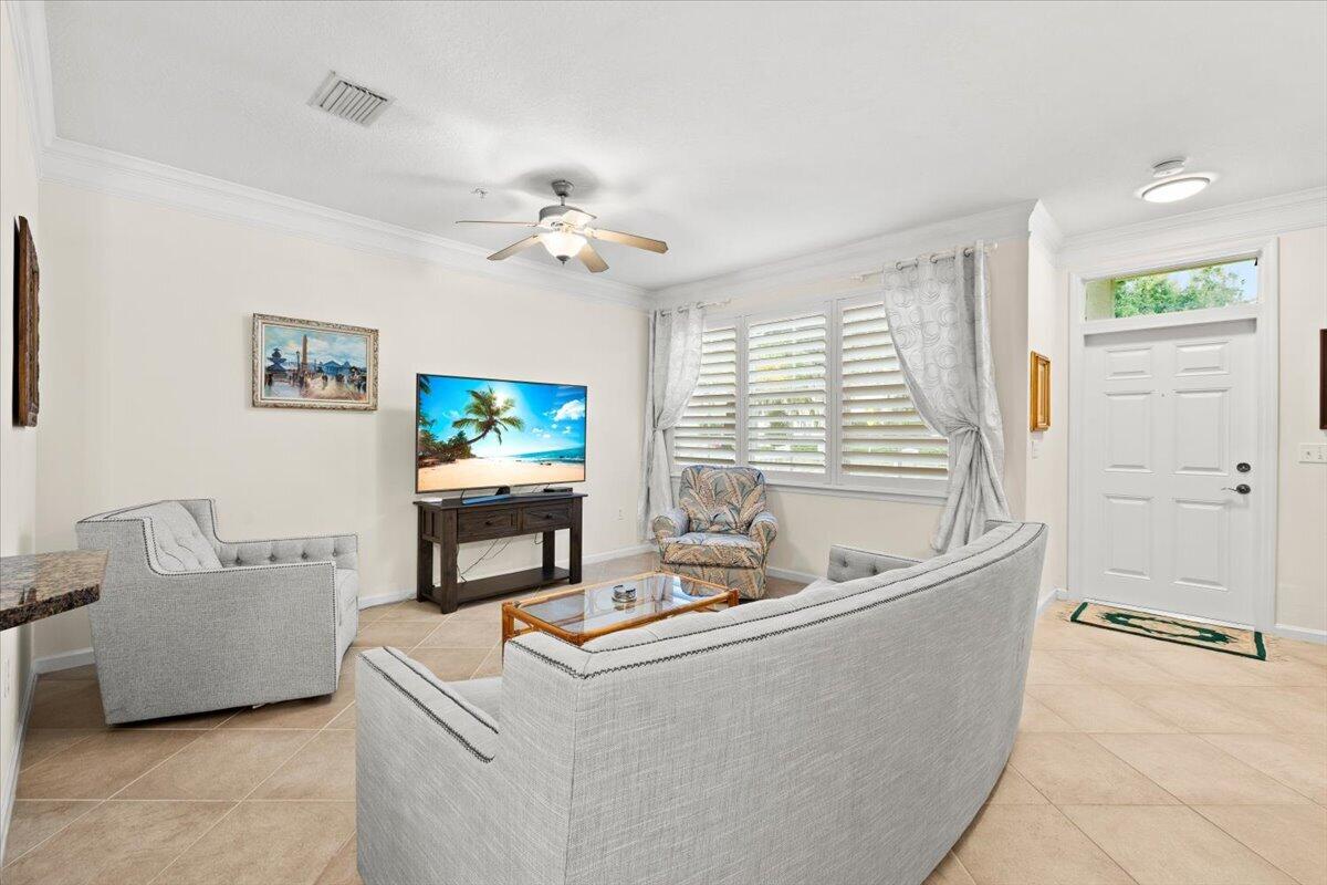 776 DAKOTA Drive 102