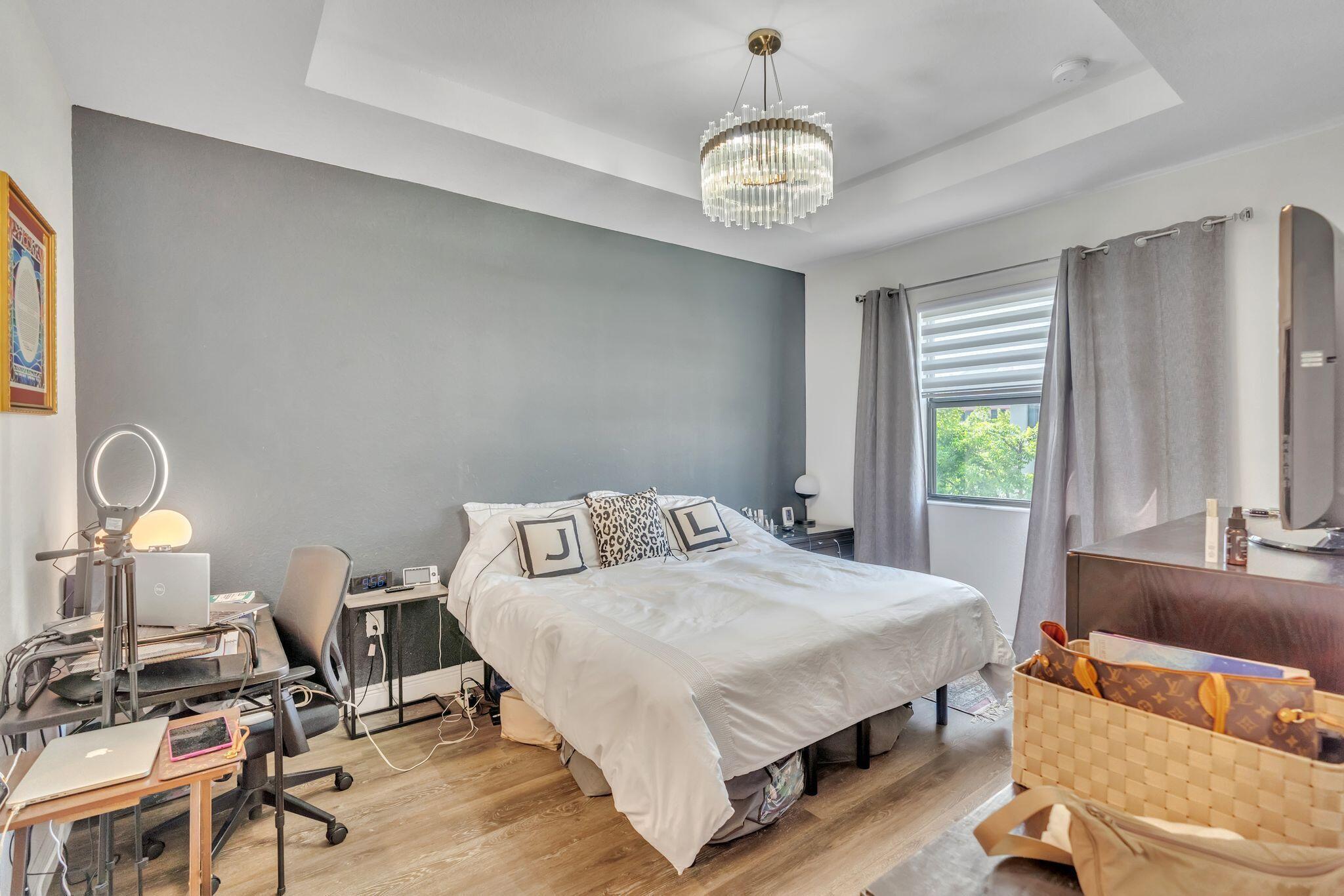 VIA VENTURA NEIGHBORHOOD 2 - Residential