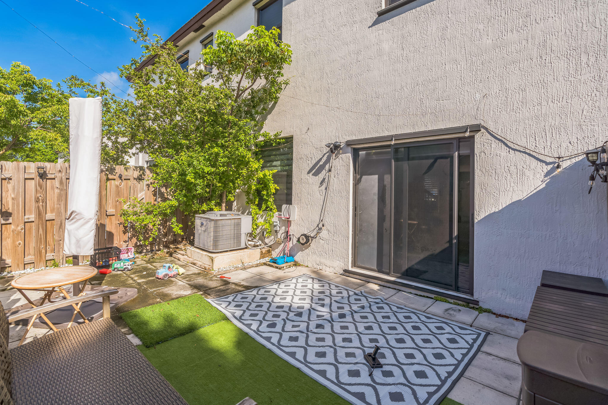 VIA VENTURA NEIGHBORHOOD 2 - Residential