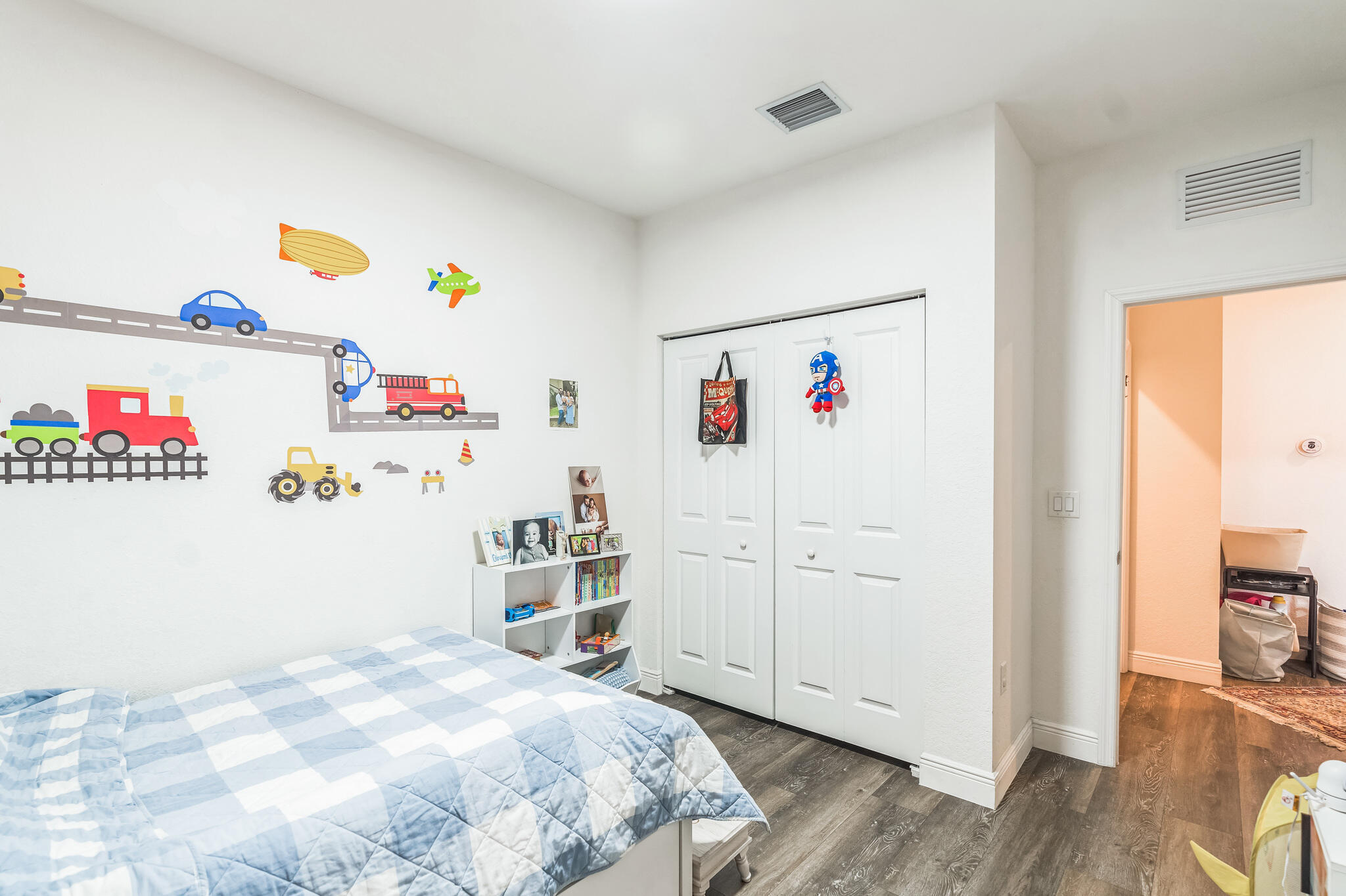 VIA VENTURA NEIGHBORHOOD 2 - Residential