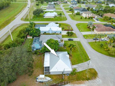 A home in Port St Lucie